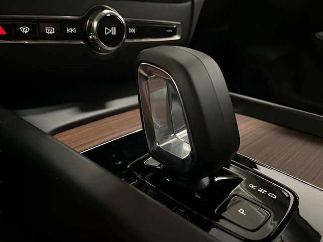 2025 Volvo V60 Cross Country B5 Plus Dallas TX