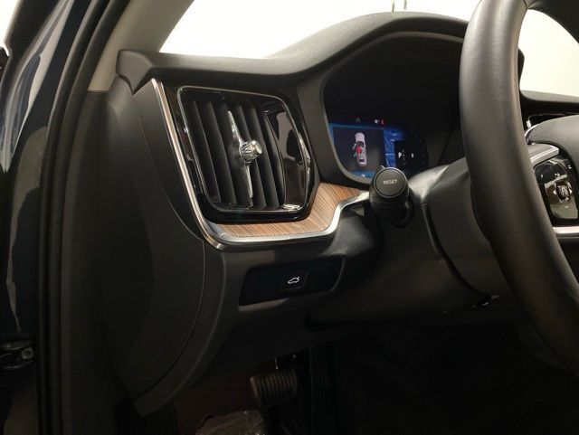 2025 Volvo V60 Cross Country B5 Plus Dallas TX
