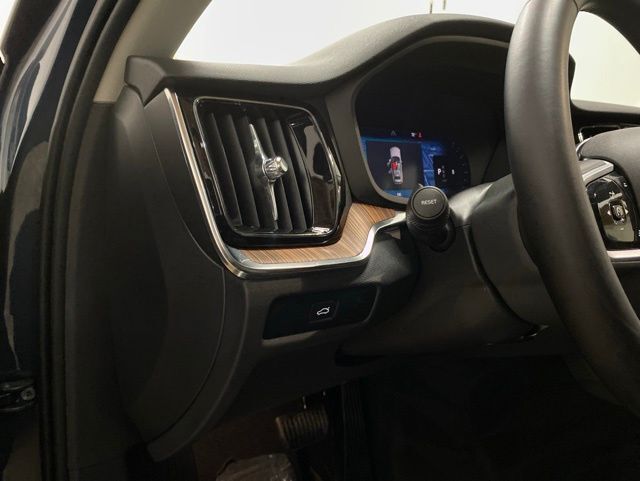 2025 Volvo V60 Cross Country B5 Plus Dallas TX