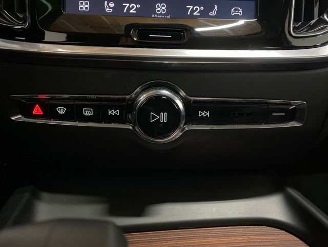 2025 Volvo V60 Cross Country B5 Plus Dallas TX