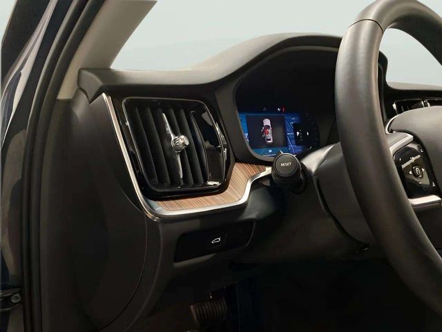 2025 Volvo V60 Cross Country B5 Plus Dallas TX