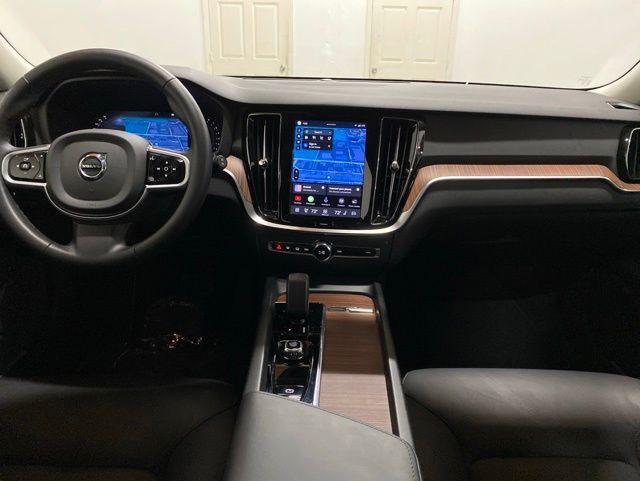 2025 Volvo V60 Cross Country B5 Plus Dallas TX