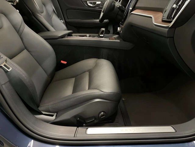 2025 Volvo V60 Cross Country B5 Plus Dallas TX