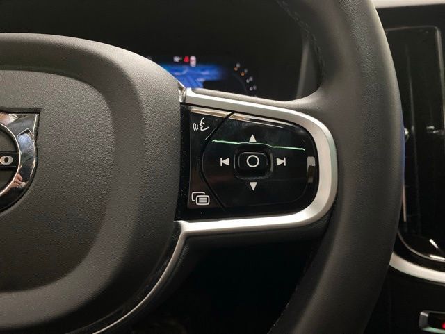 2025 Volvo V60 Cross Country B5 Plus Dallas TX