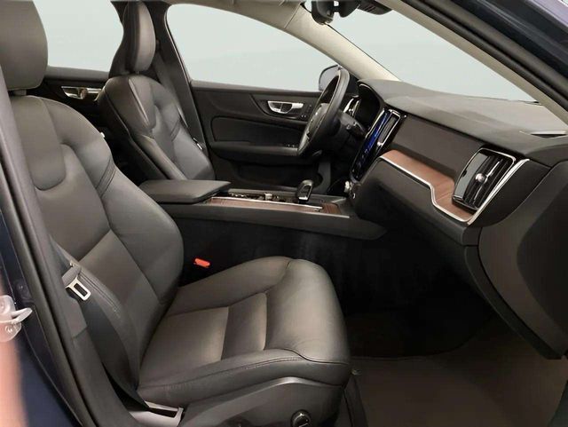2025 Volvo V60 Cross Country B5 Plus Dallas TX