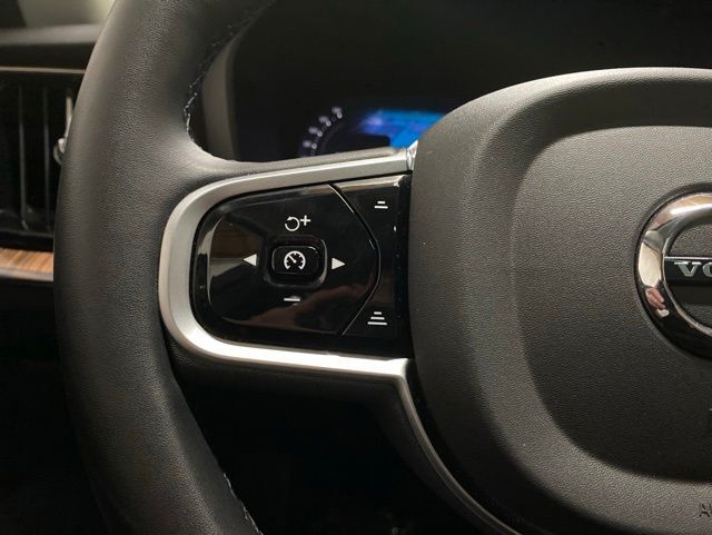 2025 Volvo V60 Cross Country B5 Plus Dallas TX