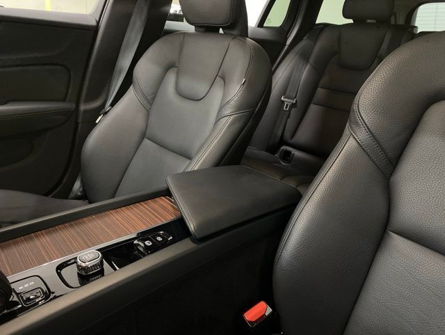 2025 Volvo V60 Cross Country B5 Plus Dallas TX