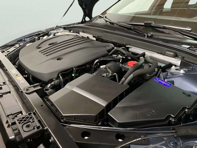 2025 Volvo V60 Cross Country B5 Plus Dallas TX