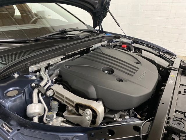 2025 Volvo V60 Cross Country B5 Plus Dallas TX