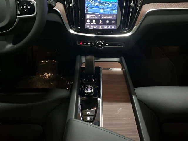 2025 Volvo V60 Cross Country B5 Plus Dallas TX