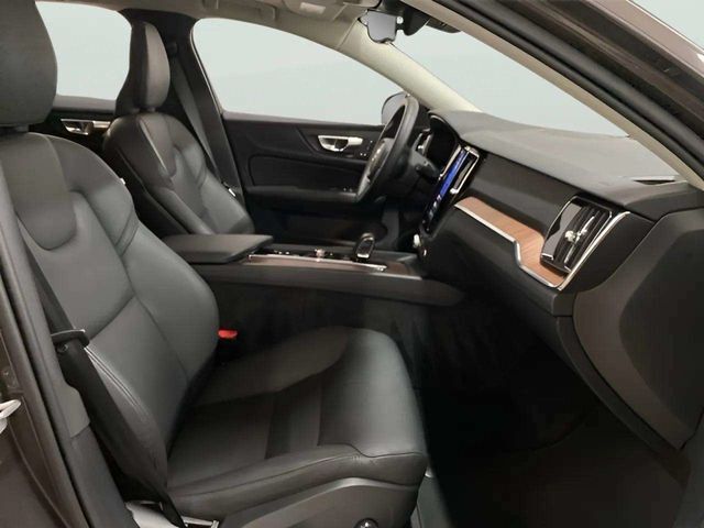 2025 Volvo V60 Cross Country B5 Plus Dallas TX