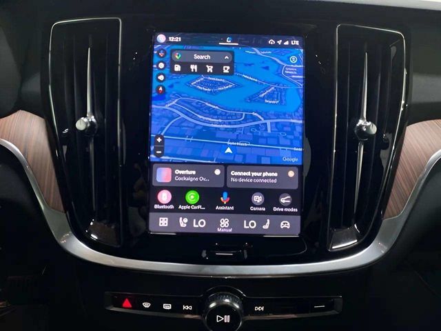 2025 Volvo V60 Cross Country B5 Plus Dallas TX