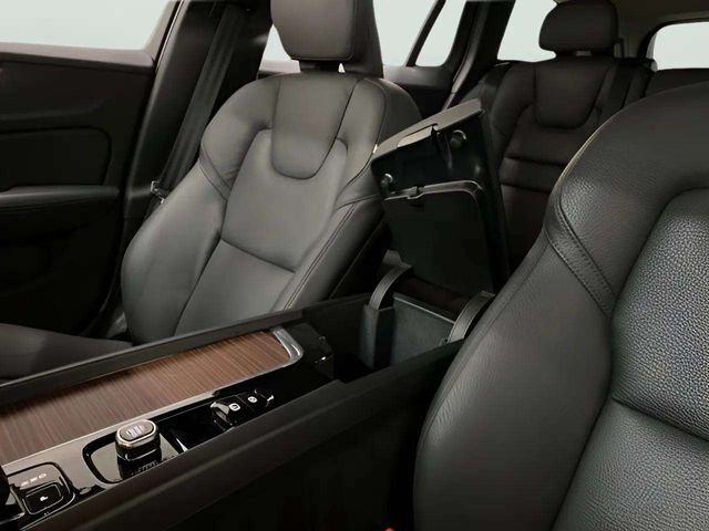 2025 Volvo V60 Cross Country B5 Plus Dallas TX