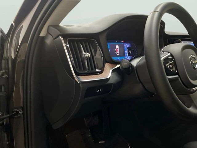 2025 Volvo V60 Cross Country B5 Plus Dallas TX