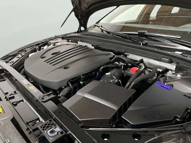 2025 Volvo V60 Cross Country B5 Plus Dallas TX