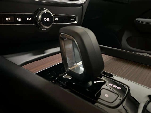 2025 Volvo V60 Cross Country B5 Plus Dallas TX
