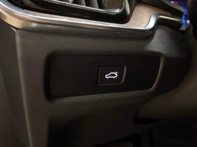 2025 Volvo V60 Cross Country B5 Plus Dallas TX