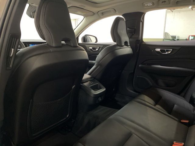 2025 Volvo V60 Cross Country B5 Plus Dallas TX