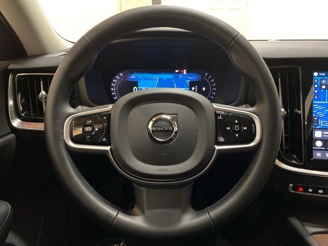 2025 Volvo V60 Cross Country B5 Plus Dallas TX
