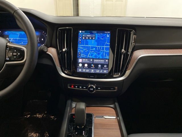 2025 Volvo V60 Cross Country B5 Plus Dallas TX