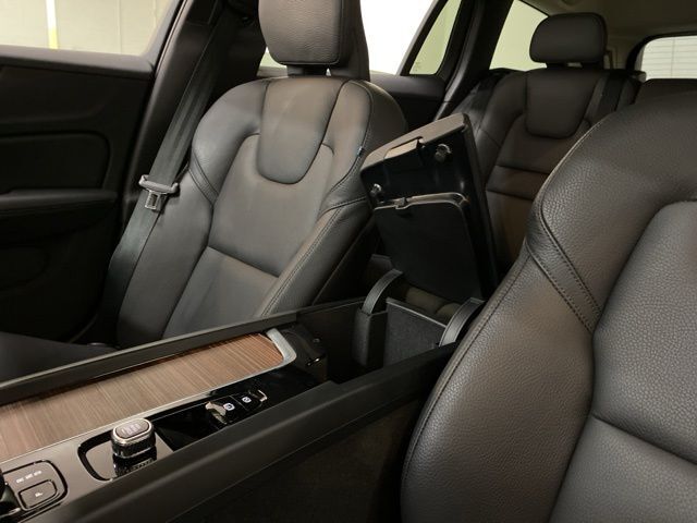 2025 Volvo V60 Cross Country B5 Plus Dallas TX