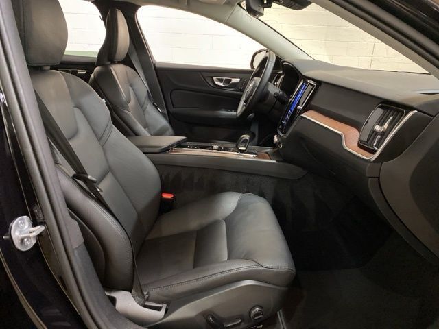 2025 Volvo V60 Cross Country B5 Plus Dallas TX