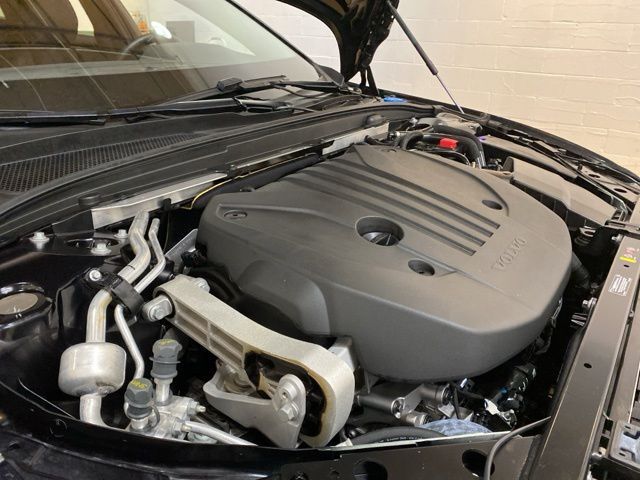 2025 Volvo V60 Cross Country B5 Plus Dallas TX
