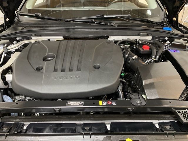 2025 Volvo V60 Cross Country B5 Plus Dallas TX