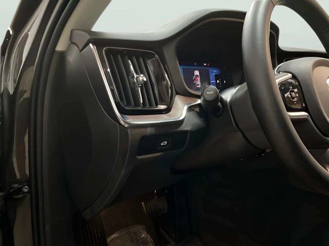 2025 Volvo V60 Cross Country B5 Plus Dallas TX