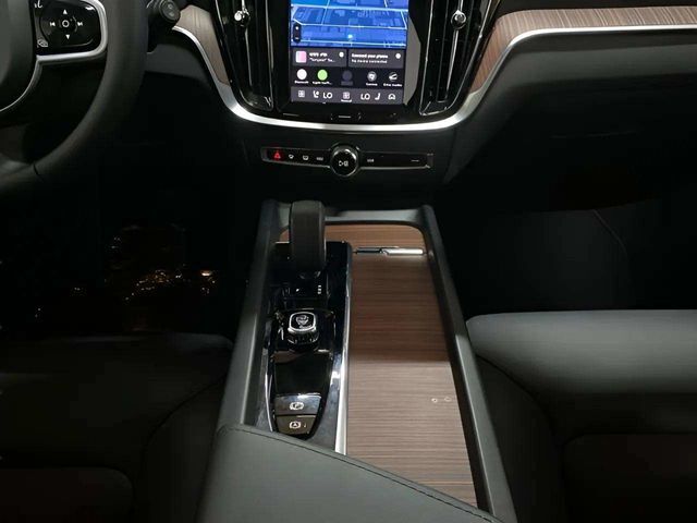 2025 Volvo V60 Cross Country B5 Plus Dallas TX