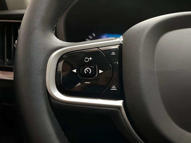 2025 Volvo V60 Cross Country B5 Plus Dallas TX
