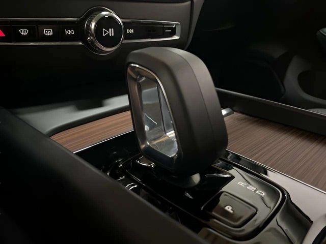 2025 Volvo V60 Cross Country B5 Plus Dallas TX