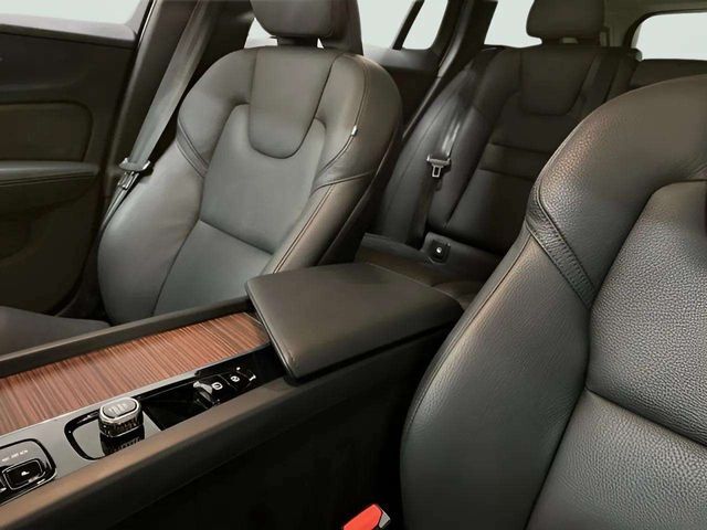 2025 Volvo V60 Cross Country B5 Plus Dallas TX