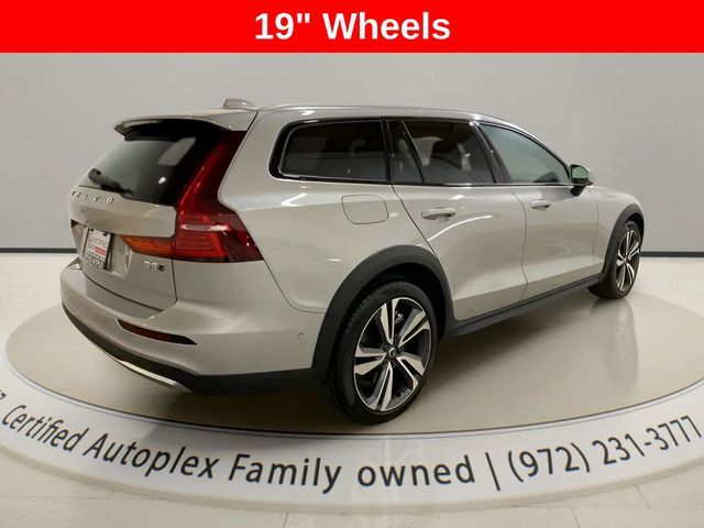 2025 Volvo V60 Cross Country B5 Plus Dallas TX