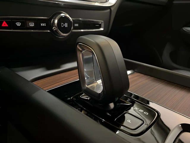 2025 Volvo V60 Cross Country B5 Plus Dallas TX