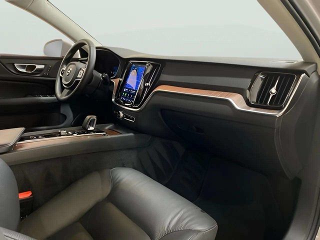 2025 Volvo V60 Cross Country B5 Plus Dallas TX