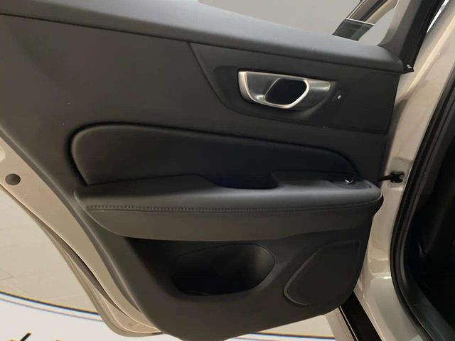 2025 Volvo V60 Cross Country B5 Plus Dallas TX