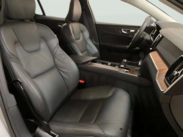 2025 Volvo V60 Cross Country B5 Plus Dallas TX