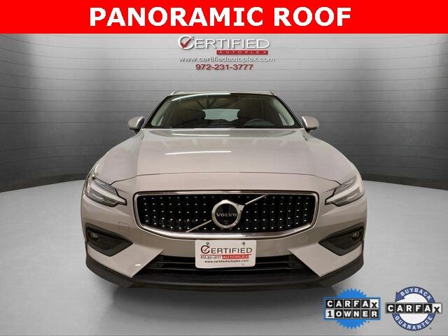 2025 Volvo V60 Cross Country B5 Plus