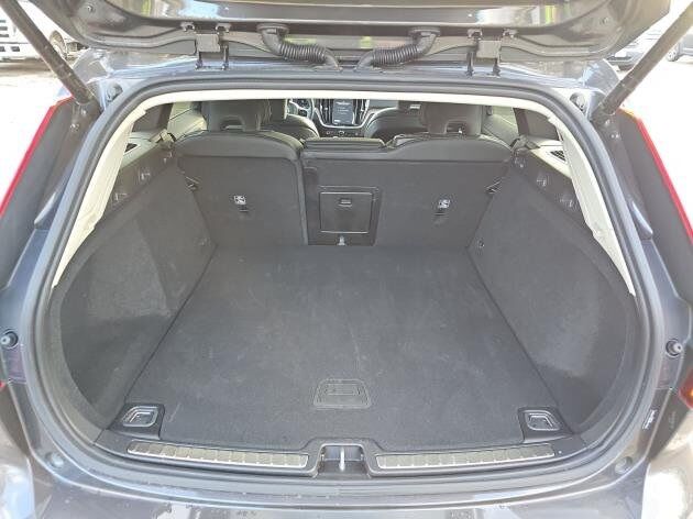 2025 Volvo V60 Cross Country B5 Plus Bend OR