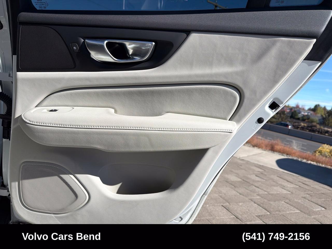2025 Volvo V60 Cross Country B5 Plus Bend OR