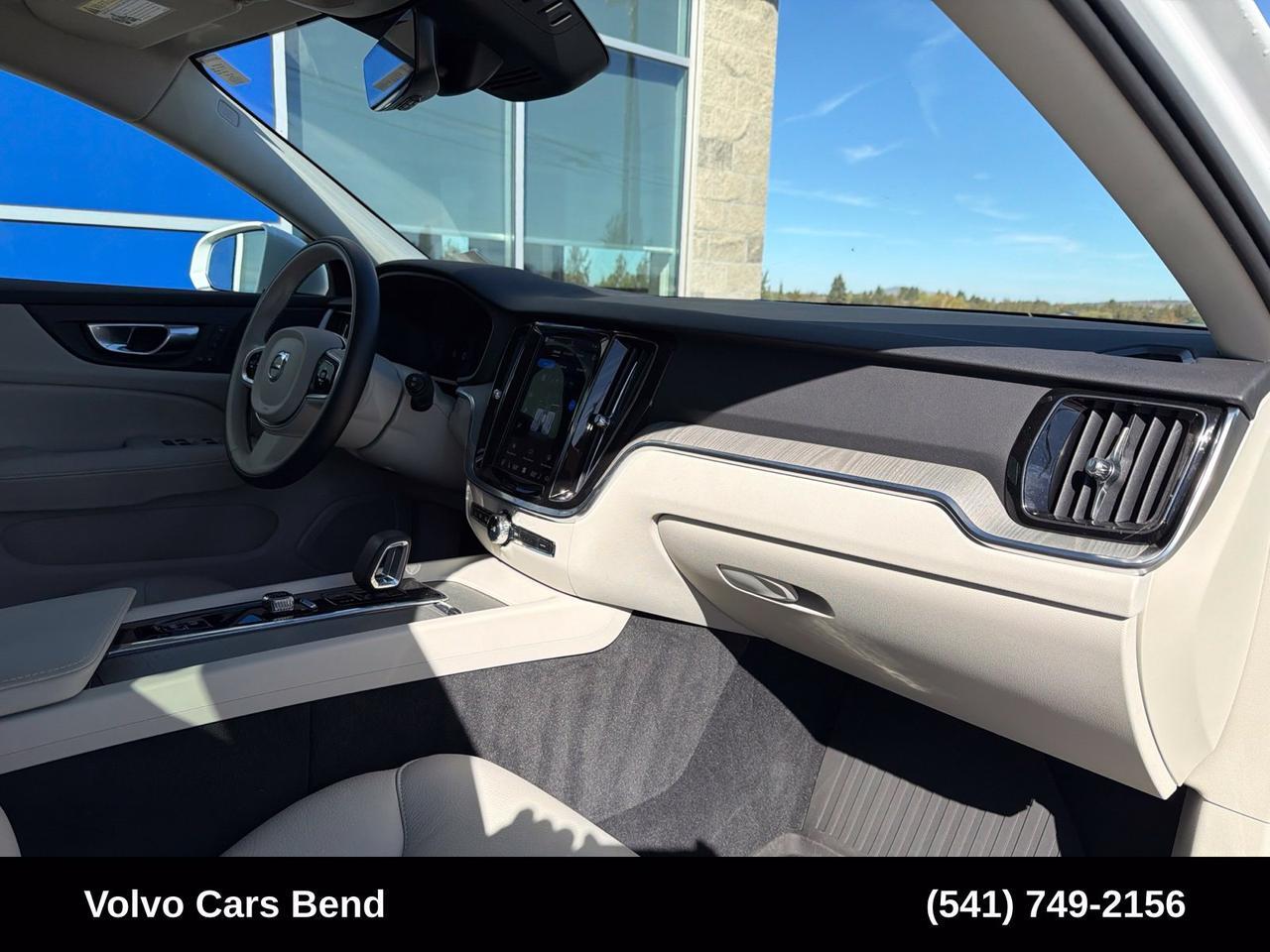 2025 Volvo V60 Cross Country B5 Plus Bend OR