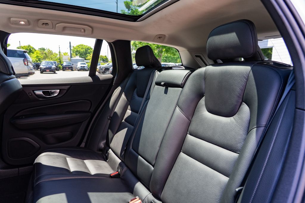 2025 Volvo V60 Cross Country B5 Plus Beaverton OR