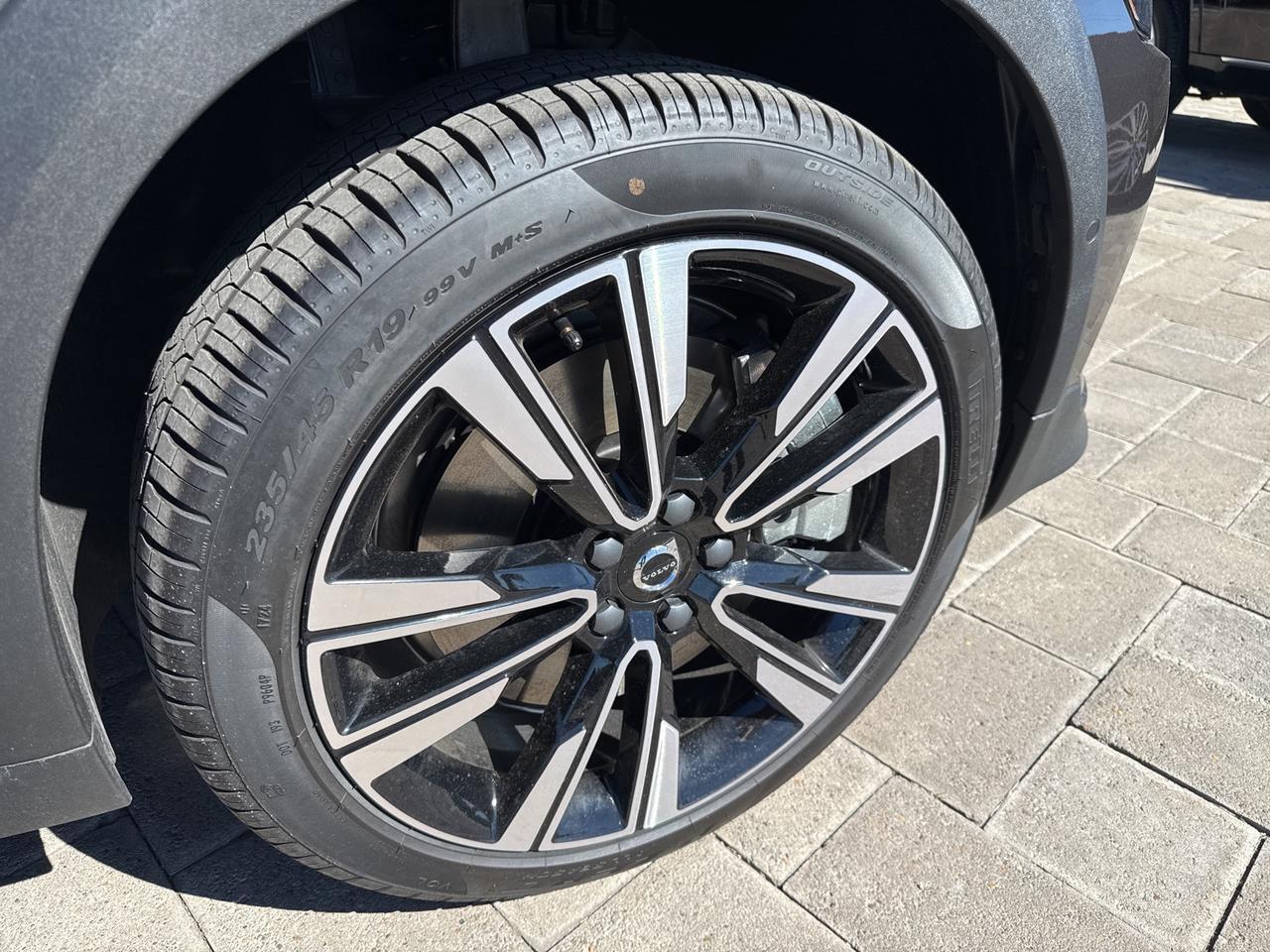 2025 Volvo V60 Cross Country B5 Ultra Bend OR