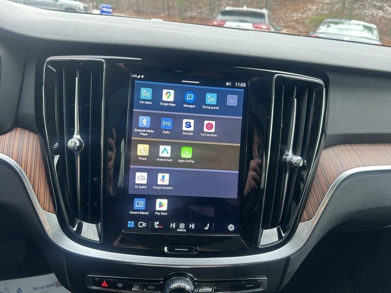 2025 Volvo V60 Cross Country Plus Whitinsville MA