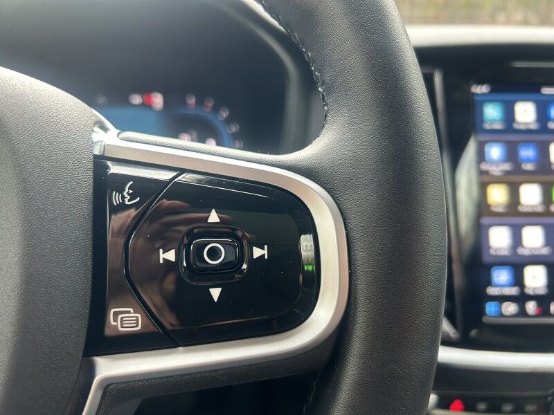2025 Volvo V60 Cross Country Plus Webster MA