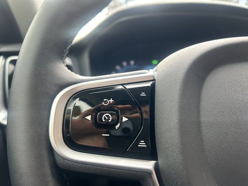 2025 Volvo V60 Cross Country Plus Webster MA