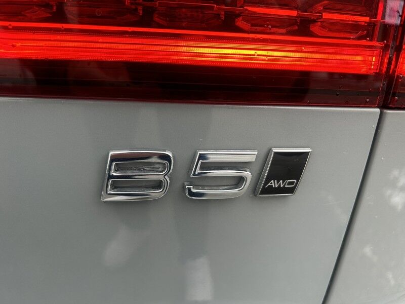 2025 Volvo V60 Cross Country Plus Webster MA