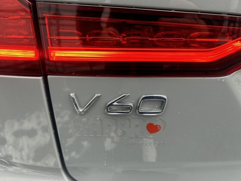 2025 Volvo V60 Cross Country Plus Webster MA