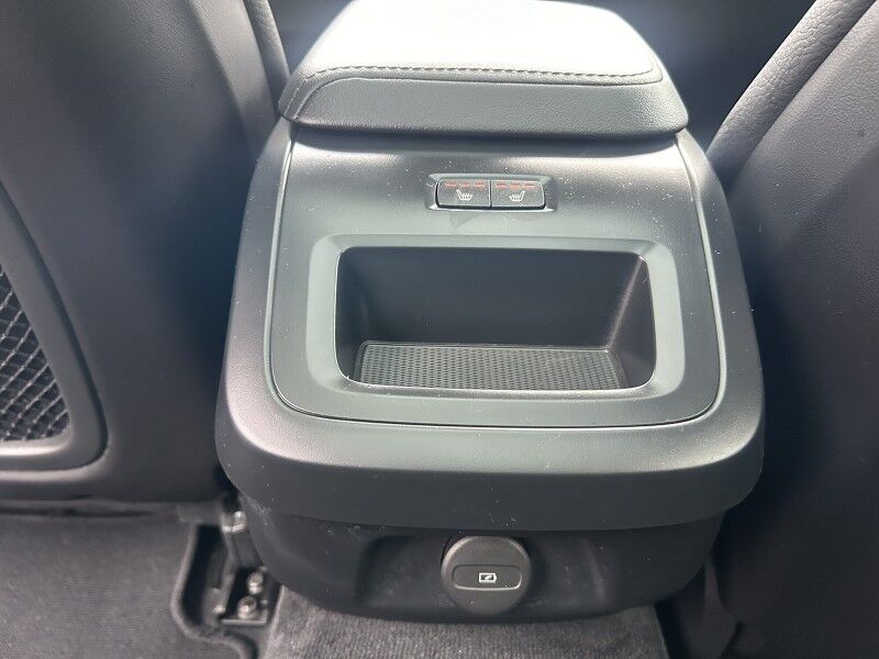 2025 Volvo V60 Cross Country Plus Webster MA